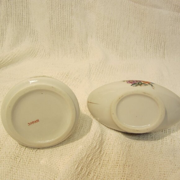 VTG 50'S MINIATURE SET OF PORCELAIN HURRICANE LAMPS W/FLORAL MOTIF - Picture 7 of 7